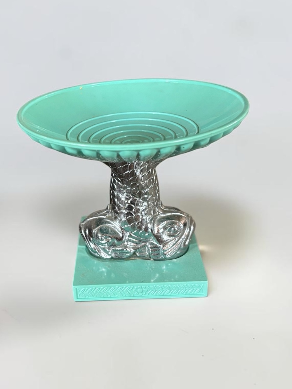 Gift for Beach House Avon Mermaid Pedestal Soap Dish Decor
